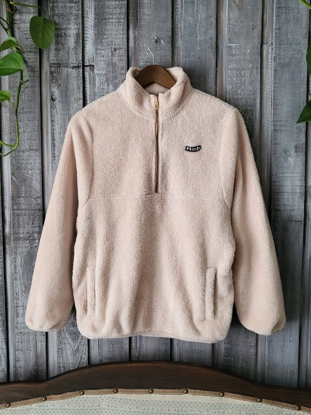 Volcom Women's Pheelin Phuzzy Sherpa Quarter-Zip Pullover Pink S